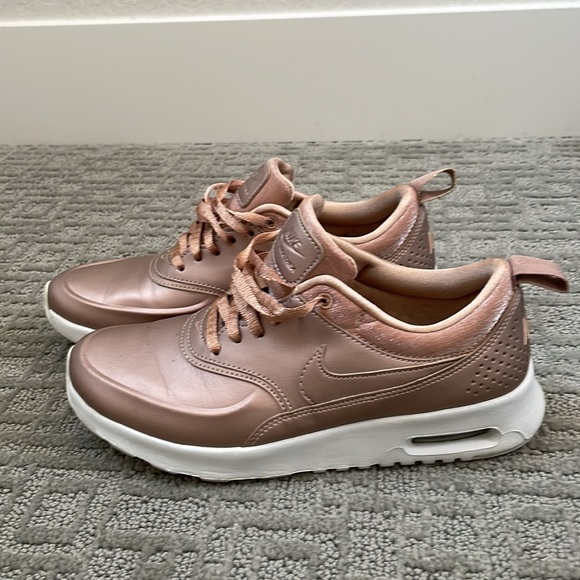 Nike Air Max Thea Rose Gold - Picture 4 of 7